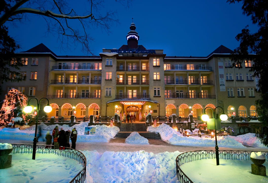 Winter in der Kurlandschaft Kurhotel Wielka Pieniawa