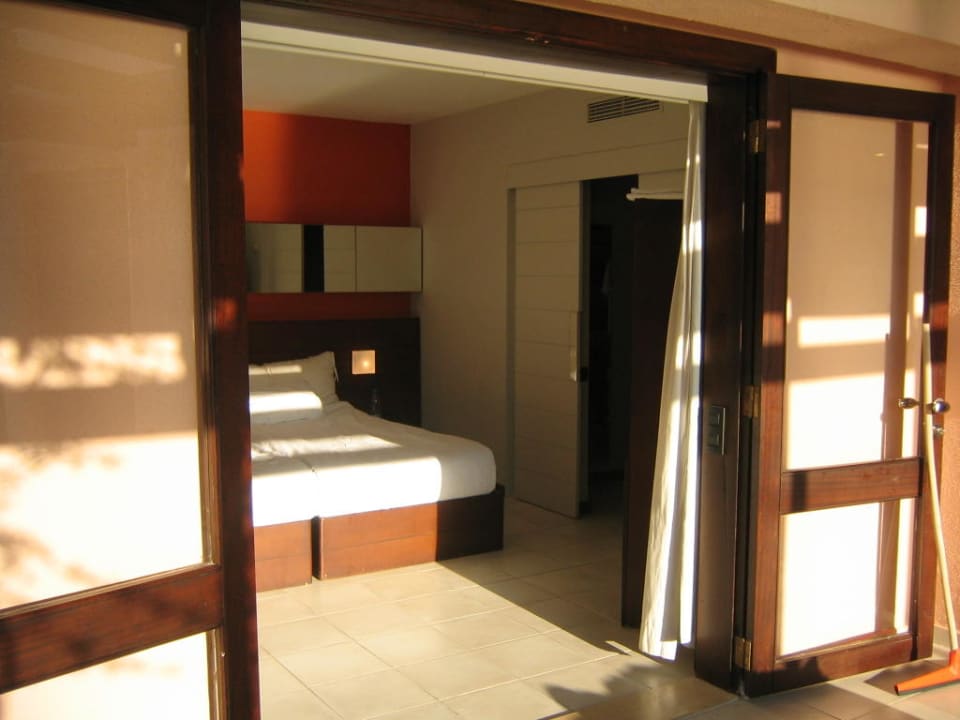 Zimmer Hillside Beach Club