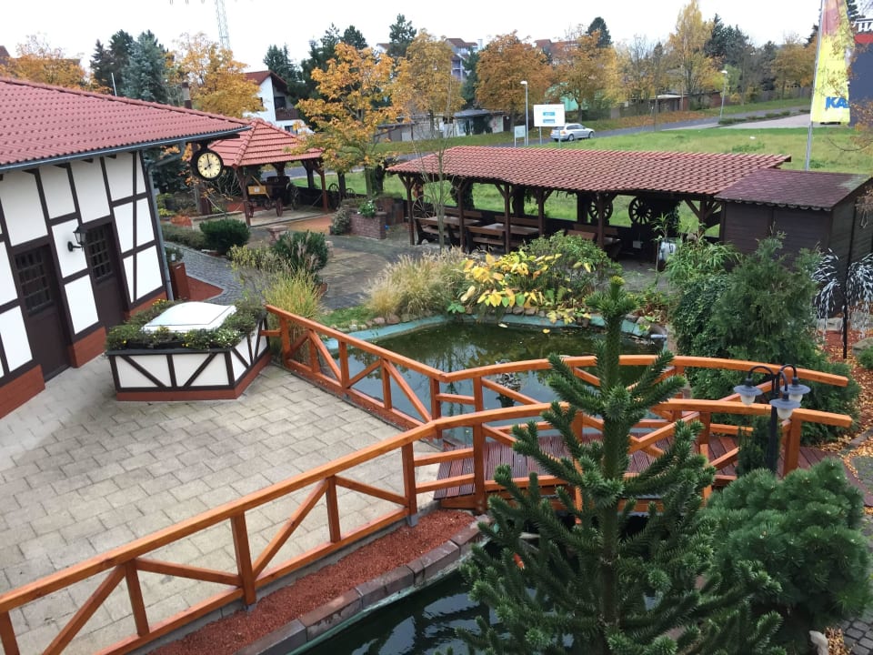 Blick vom Zimmer  Hotel 3 Linden