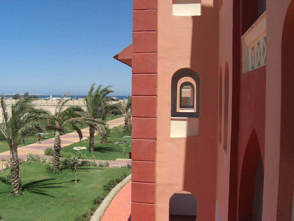Blick vom Balkon Richtung Strand Pickalbatros Aqua Vista Resort - Hurghada