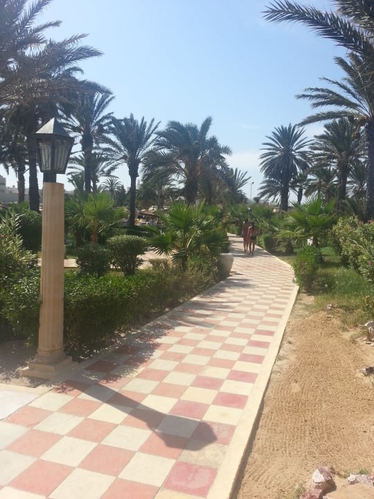 Hier gehts zum Meer Houda Golf & Beach Club