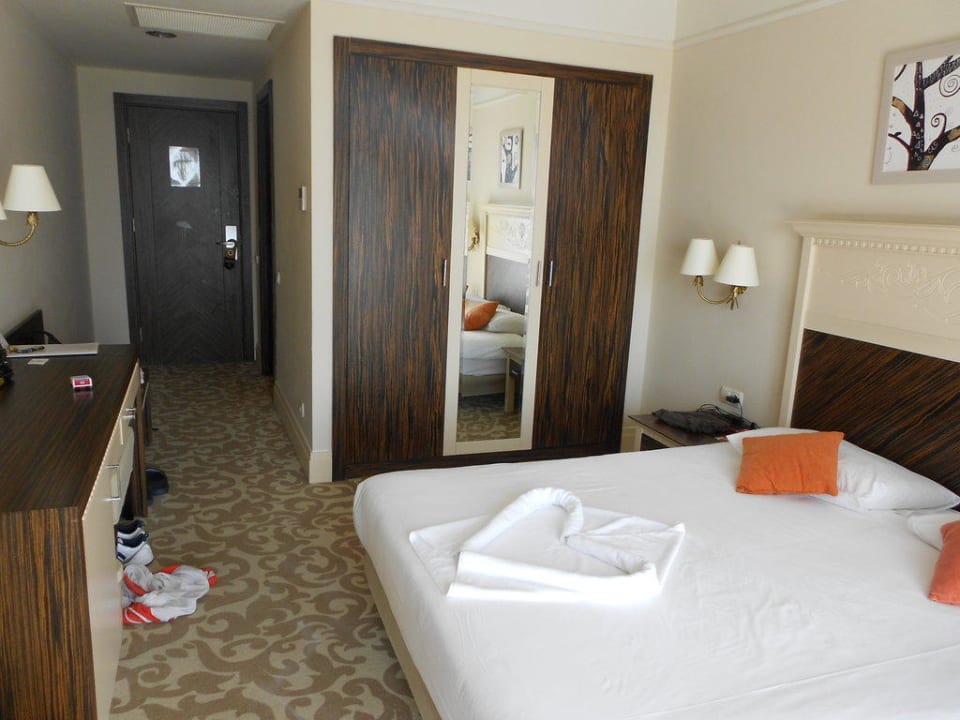 Super großes Zimmer Aydinbey Kings Palace & Spa