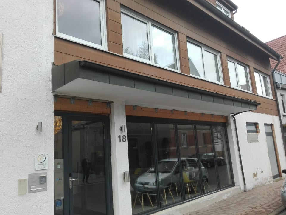 Außenansicht Neckarbett Smart Check-In Hotel