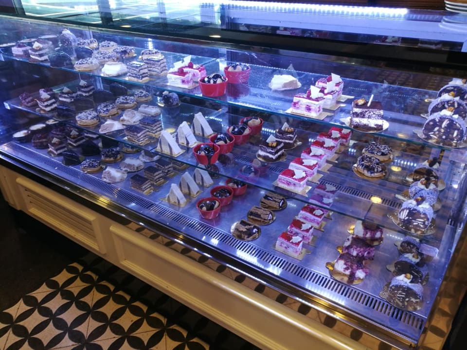 Gastro Limak Lara Deluxe Hotel & Resort