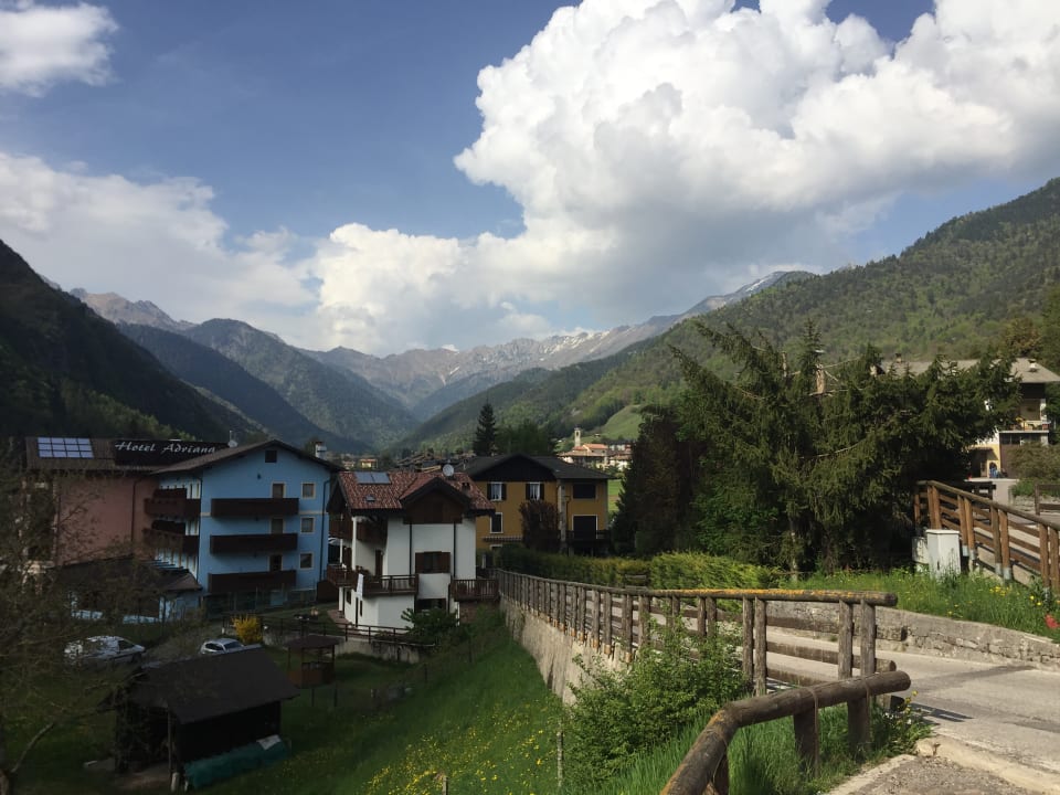 Ausblick Family Hotel Adriana