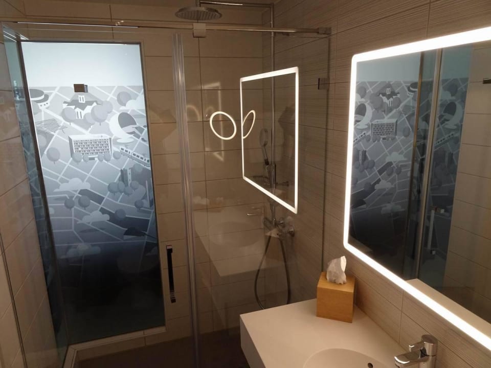 Standard King #611 Hotel Indigo Helsinki - Boulevard