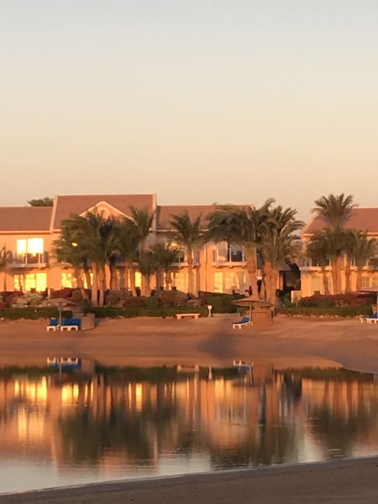 Außenansicht Mövenpick Resort & Spa El Gouna