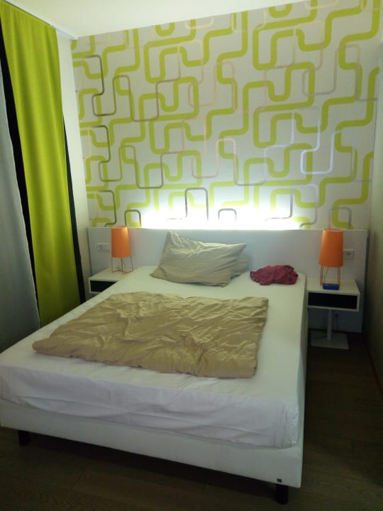 Bett Harry's Home Hotel München