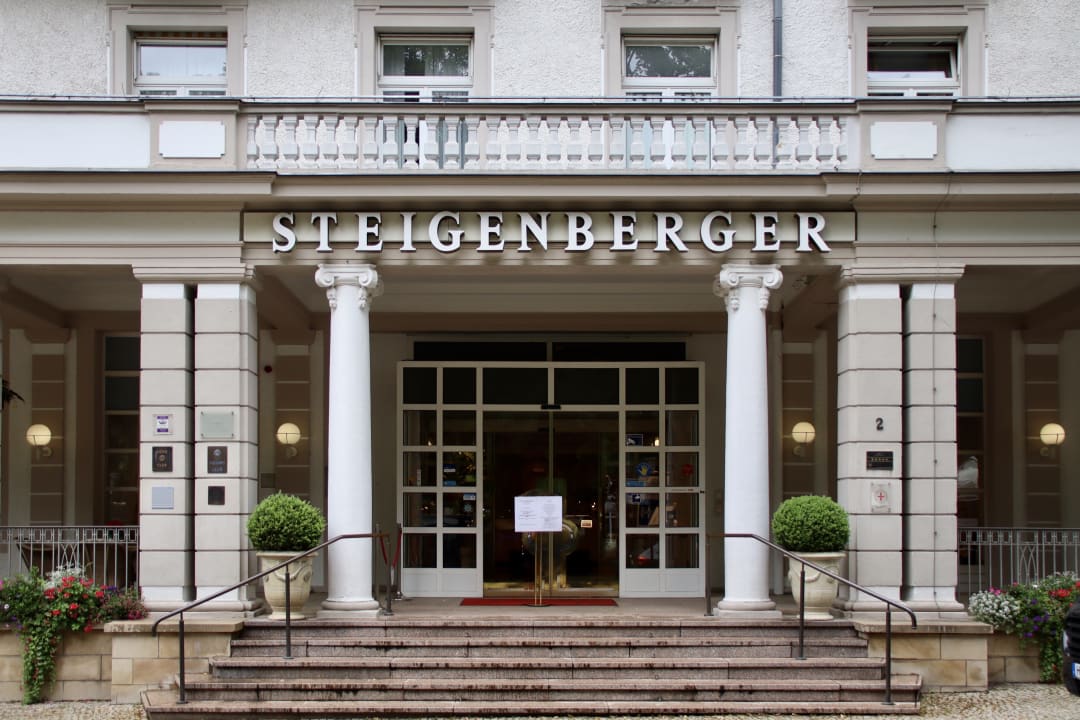 Außenansicht Steigenberger Hotel & Spa Bad Pyrmont