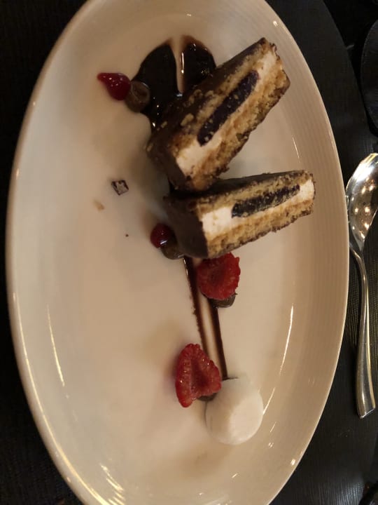 Gastro Anantara The Palm Dubai Resort