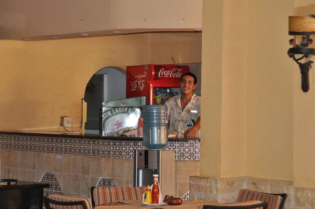 Der ist cool drauf Pickalbatros Alf Leila Wa Leila Resort - Neverland Hurghada