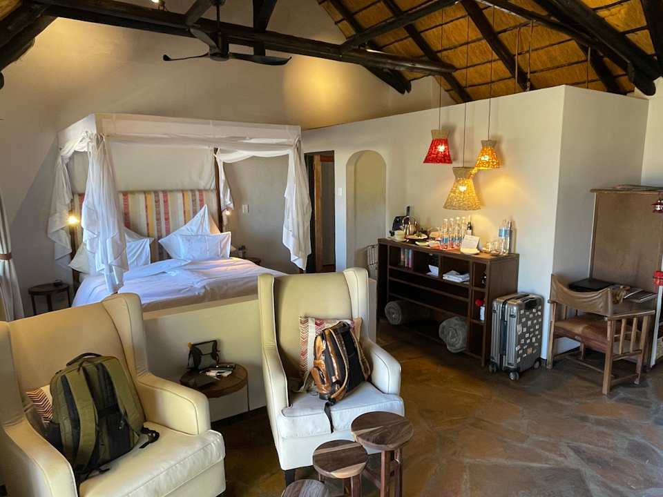 Zimmer Kambaku Safari Lodge