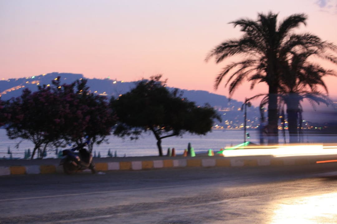 Strandblick am Abend Blue Diamond Alya