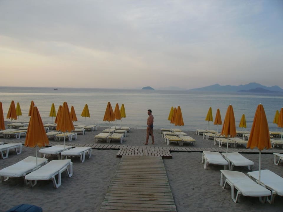 Strand am Morgen Porto Bello Beach