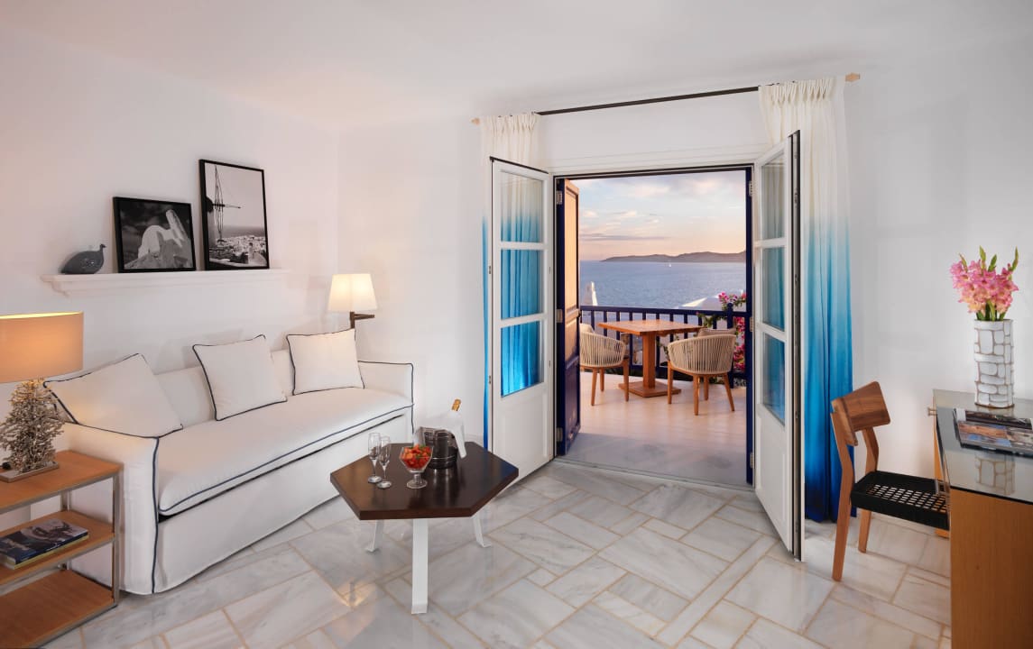 mykonos suite living room