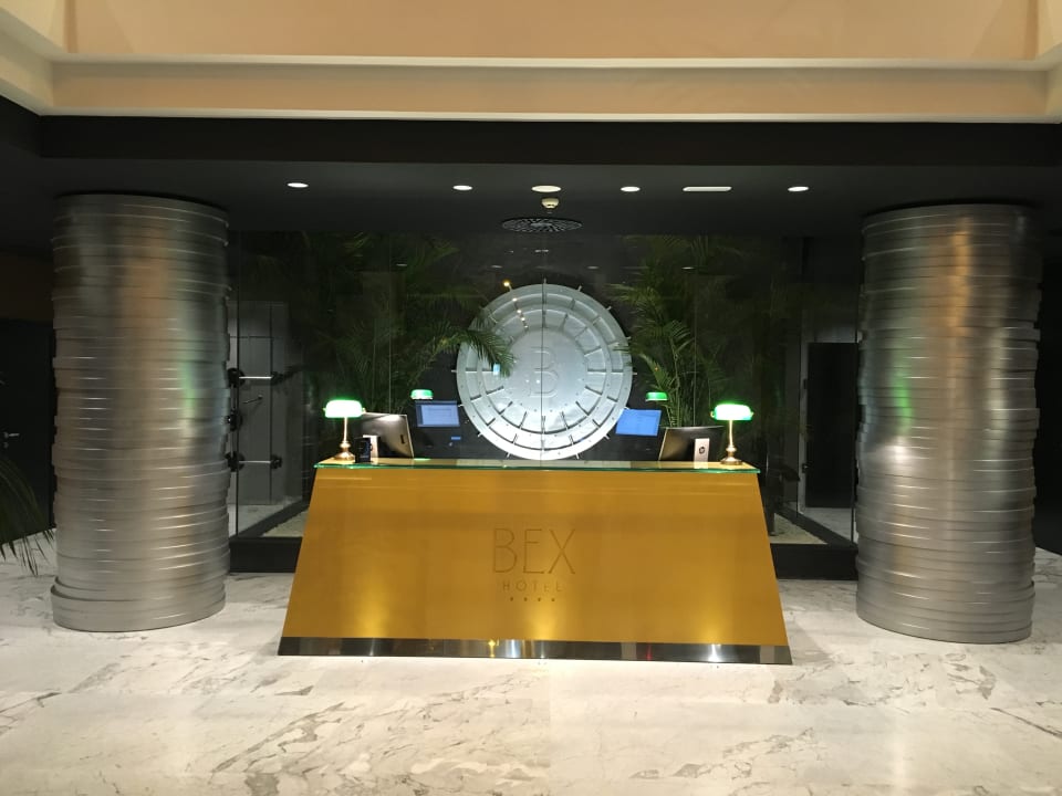 Lobby Design Plus BEX Hotel