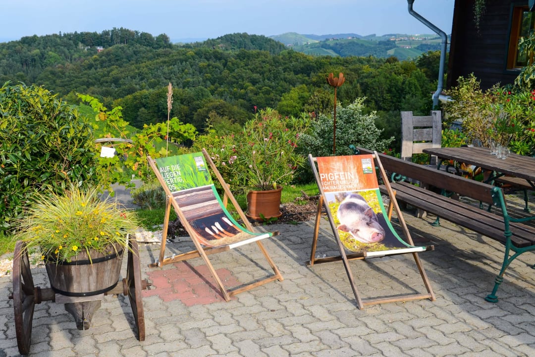 Terrasse Weingut & Buschenschank Pölzl