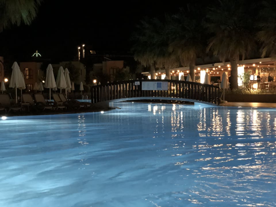 Pool VONRESORT Golden Beach