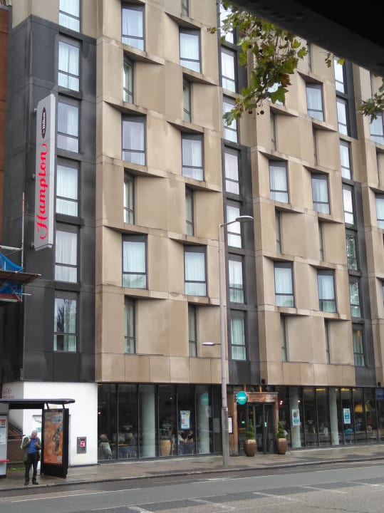 Außenansicht Hampton by Hilton London Waterloo