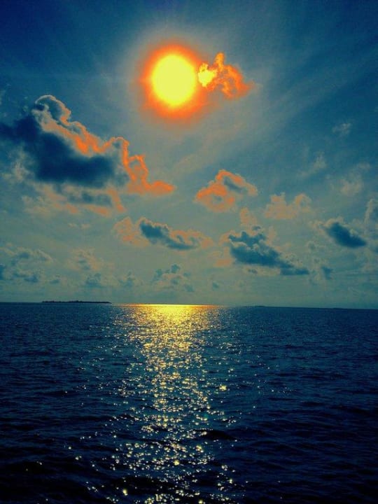 Sonnenuntergang von Jacuzzi Beach Villa Nr.114 Kuredu Island Resort & Spa