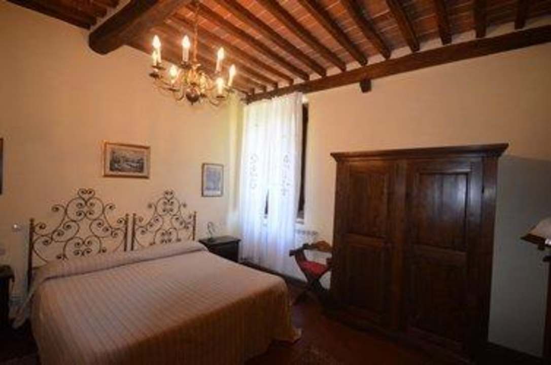 Camera matrimoniale nella Villa Storica Hotel Villa Rinascimento