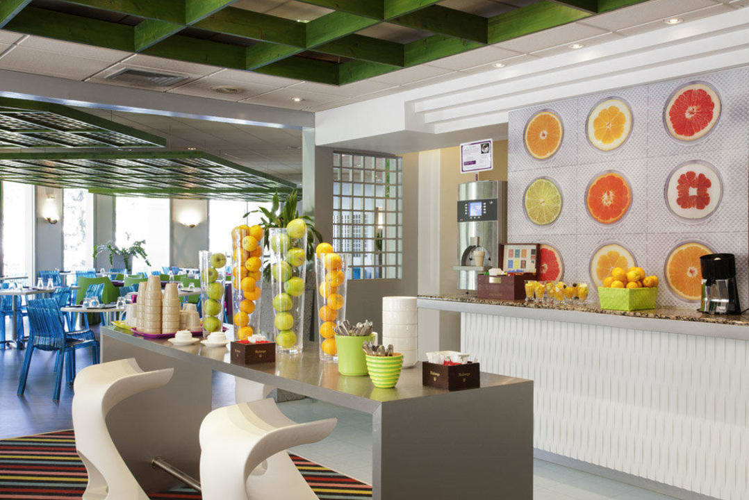 Petit déjeuner ibis Styles Aix les Bains Domaine de Marlioz