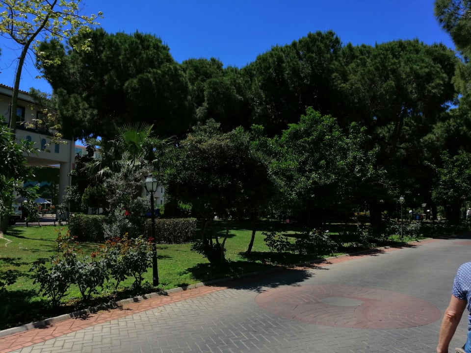 Gartenanlage Belconti Resort Hotel