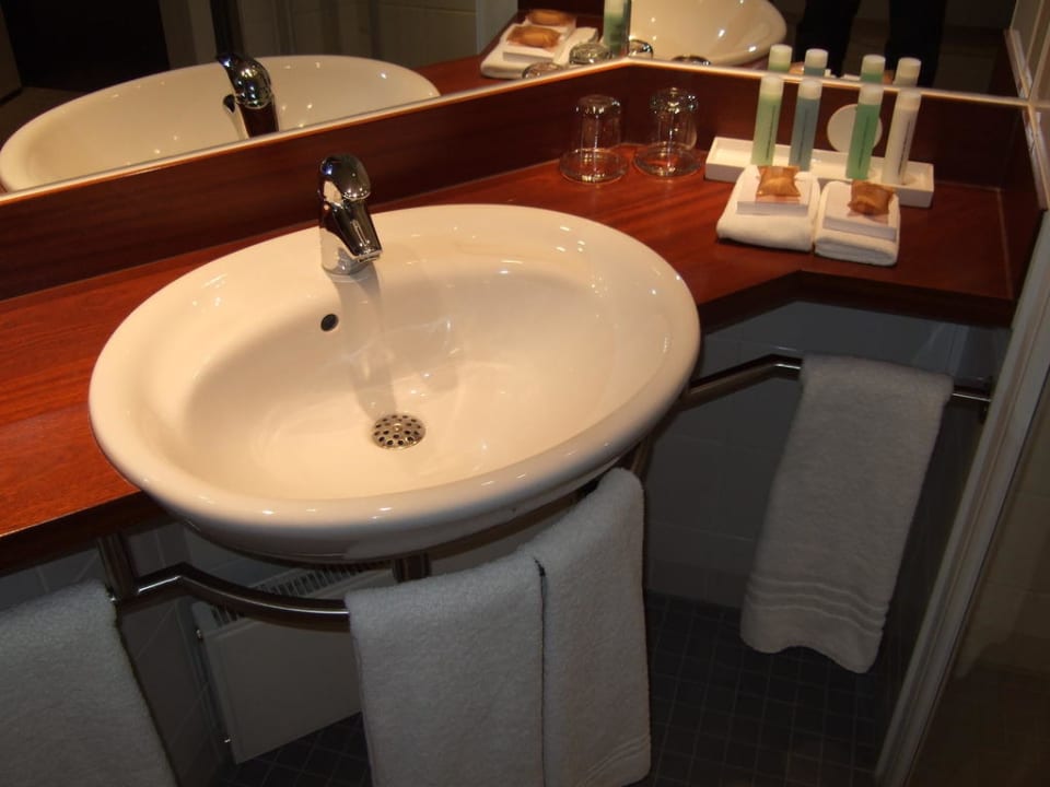 Hochzeitssuite - Badezimmer - Waschbecken Gastwerk Hamburg