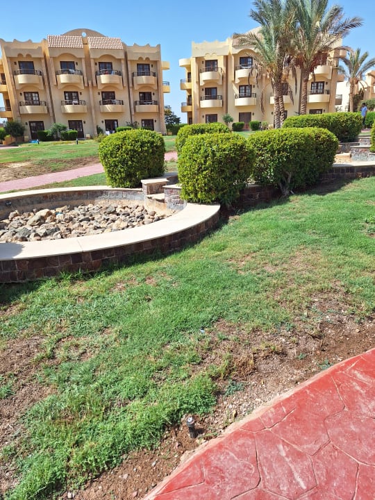 Gartenanlage Coral Hills Resorts & SPA