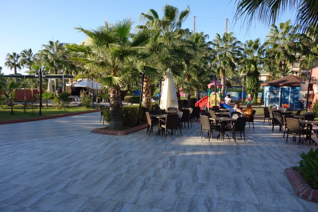 Gartenanlage Club Side Coast