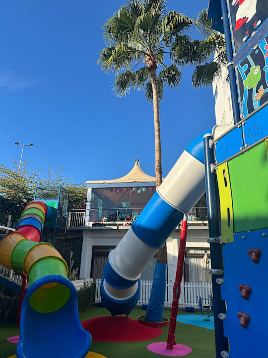 Pool Bull Eugenia Victoria & Spa