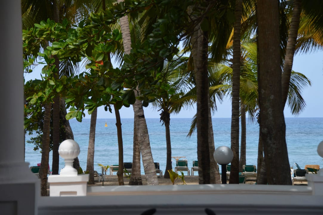 Strand Playabachata Hotel