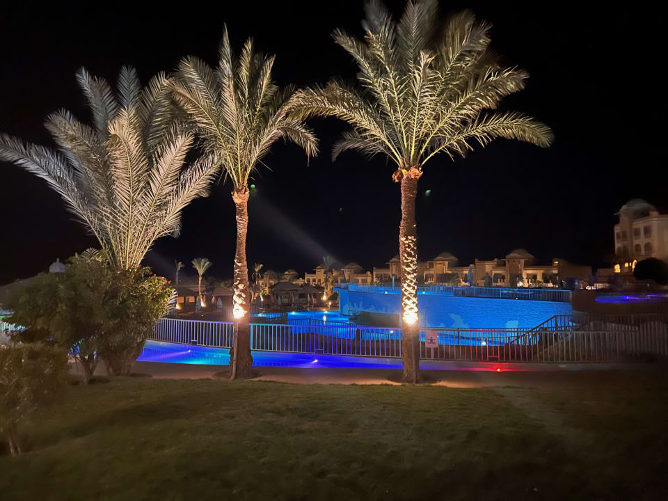 Pool Serenity Alpha Beach