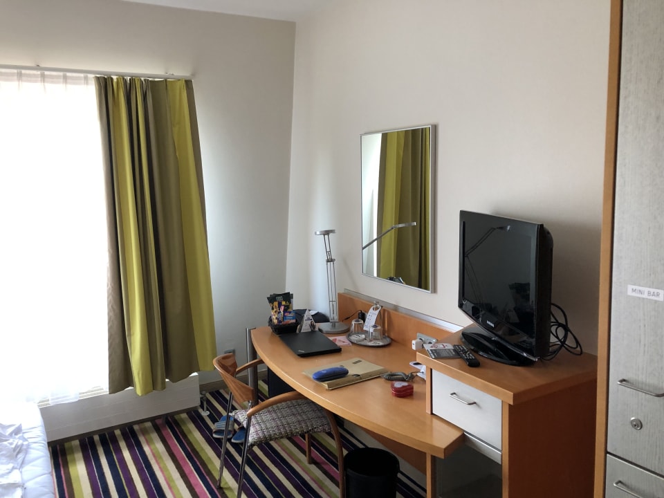 Zimmer H+ Hotel Köln Hürth