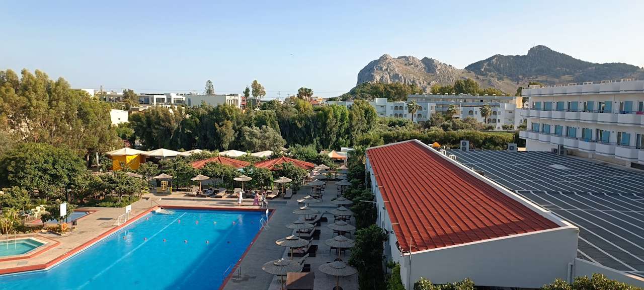 Ausblick Irene Palace Beach Resort Club alltoura