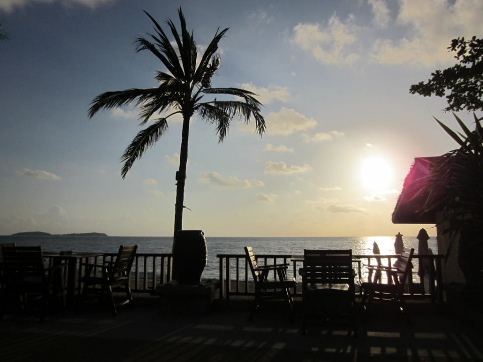 Sonnenaufgang beim Frühstück Impiana Resort Chaweng Noi
