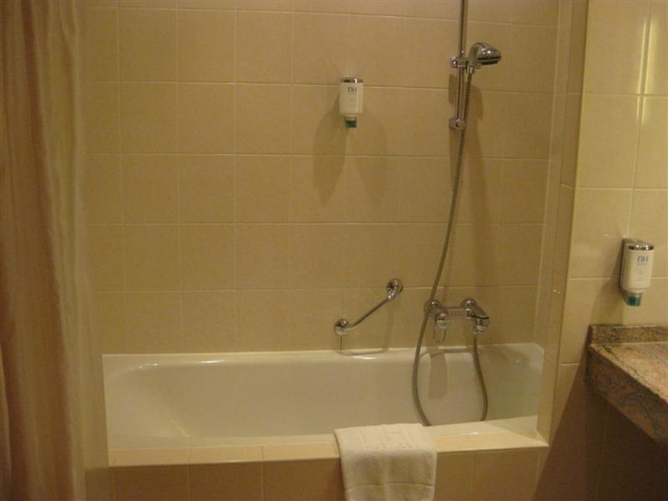 Badewanne Apartmenthaus Berlin Mitte