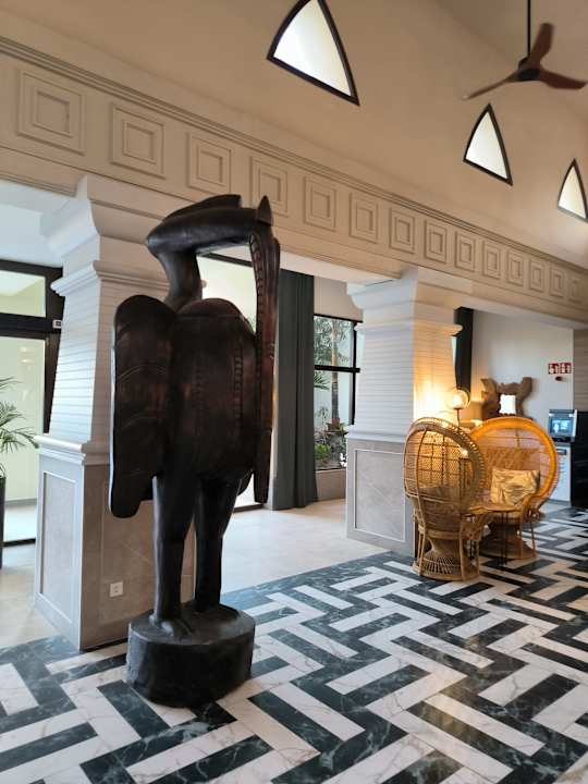 Lobby Hotel Riu Karamboa