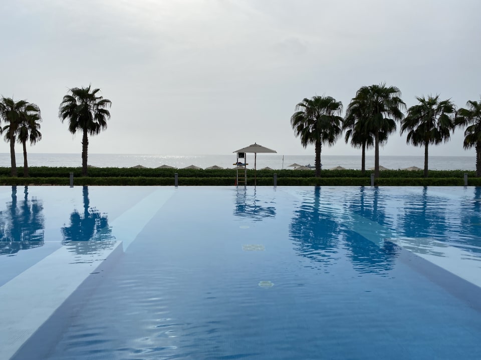 Pool InterContinental Fujairah Resort