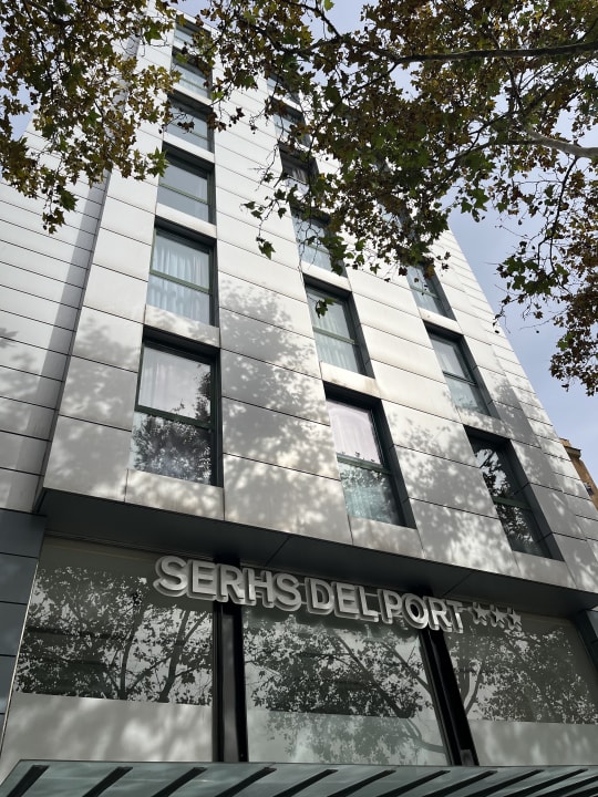 Außenansicht SERHS Del Port Hotel