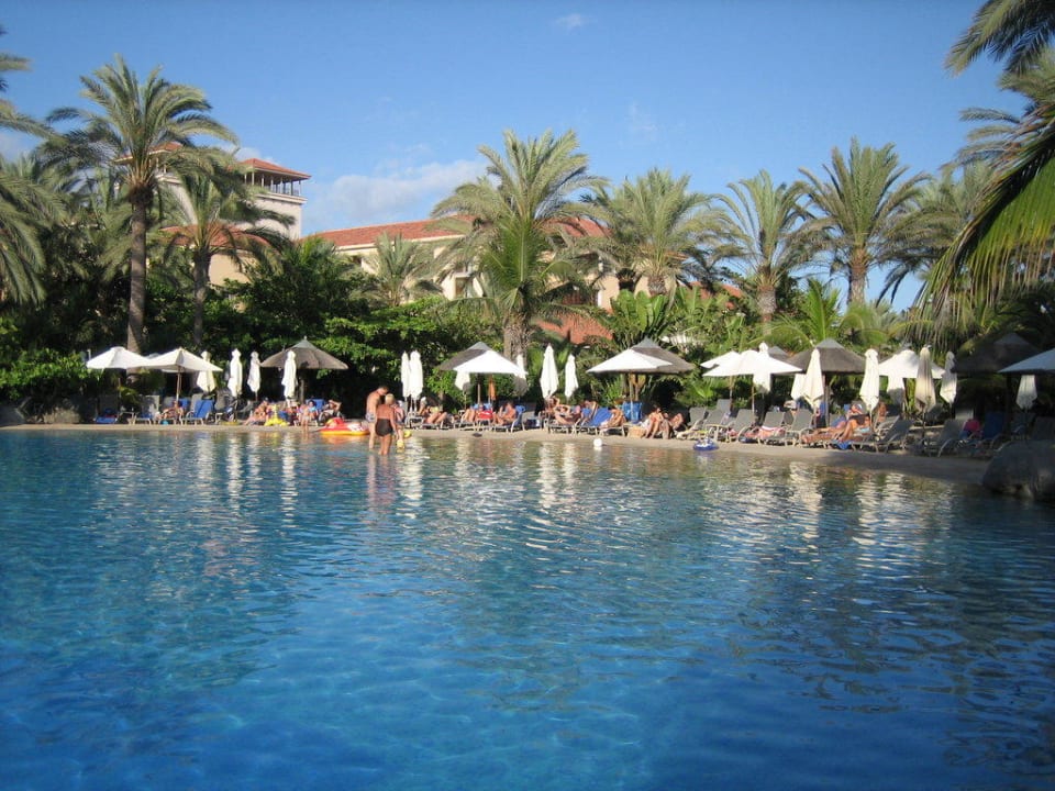 Blick auf die kinderfreundliche Badebucht Lopesan Costa Meloneras, Resort & Spa