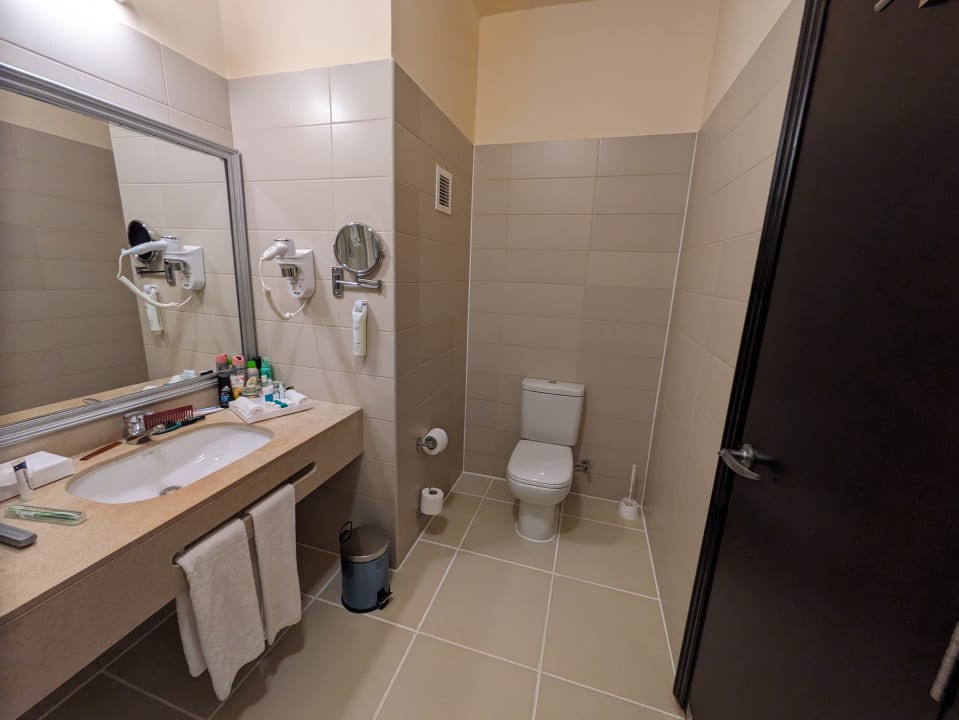 Zimmer Jaz Solaya