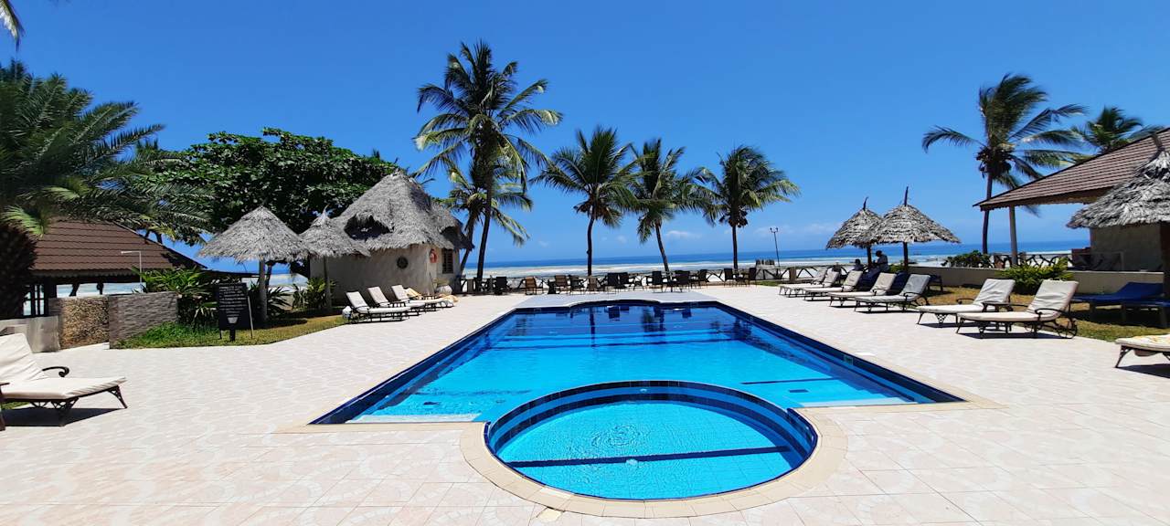 Pool Mandarin Resort Zanzibar