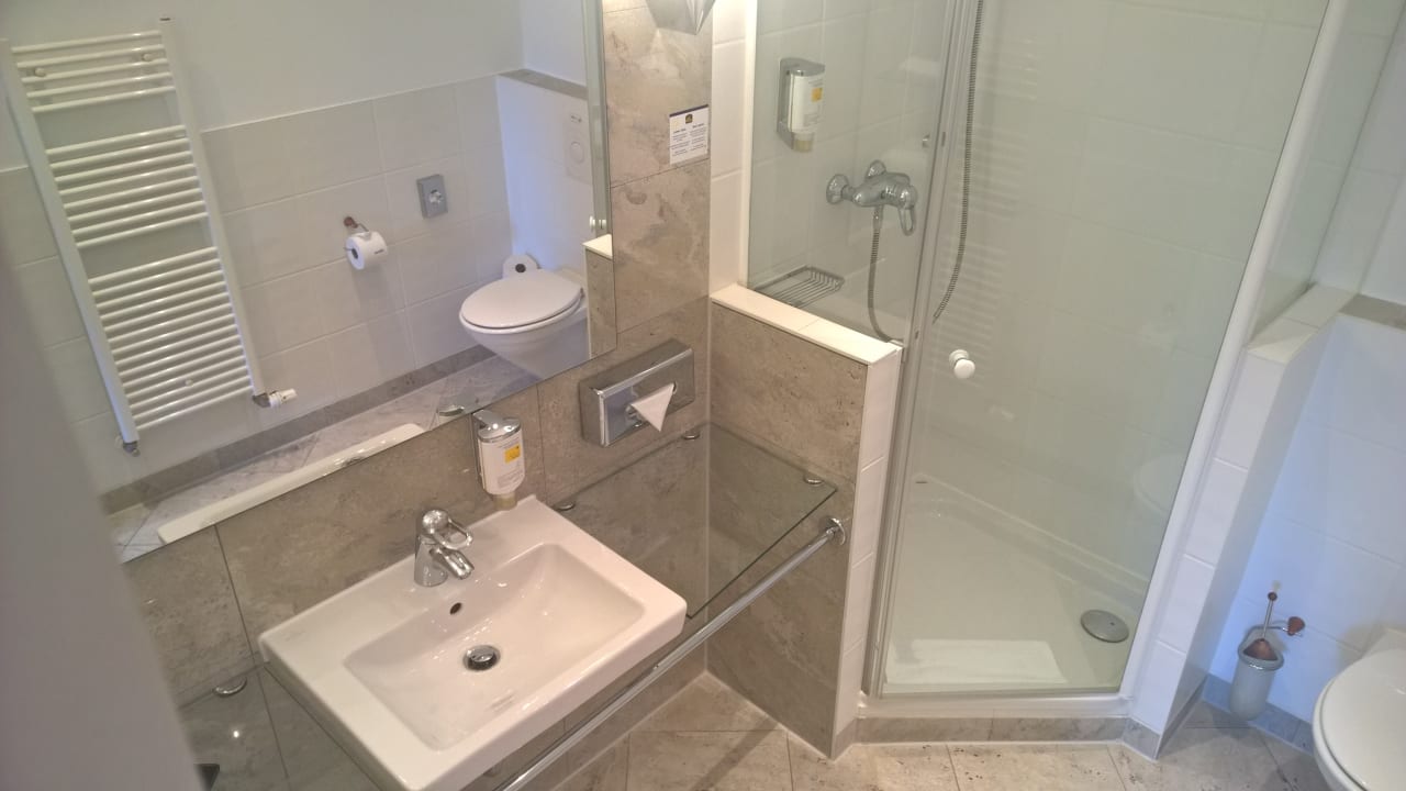 Zimmer Best Western Premier Airporthotel Fontane BERlin
