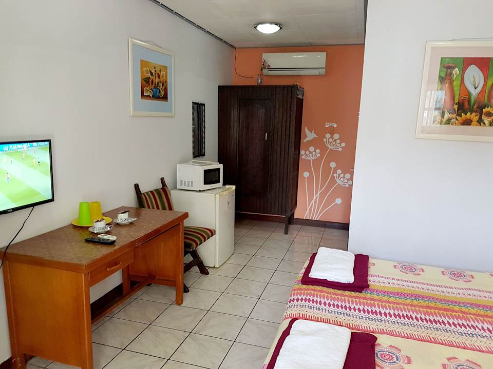 Zimmer Hotel Cecil Paradise