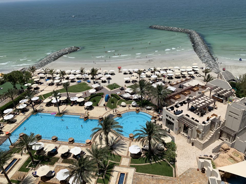Strand Ajman Saray, a Luxury Collection Resort