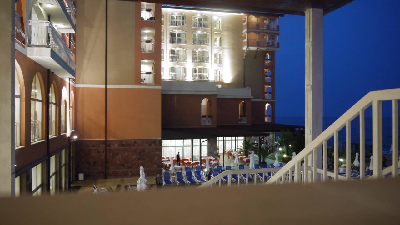 Lobbyterasse Sol Luna Bay