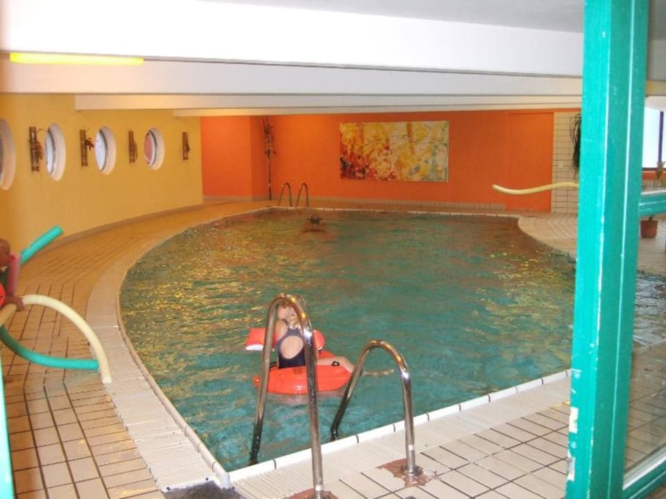 Innenpool Gut Wenghof - Family Resort