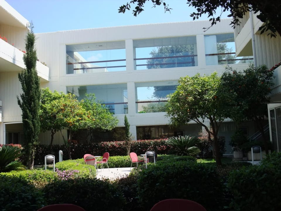 Gemütlicher Innenhof Valamar Argosy Hotel