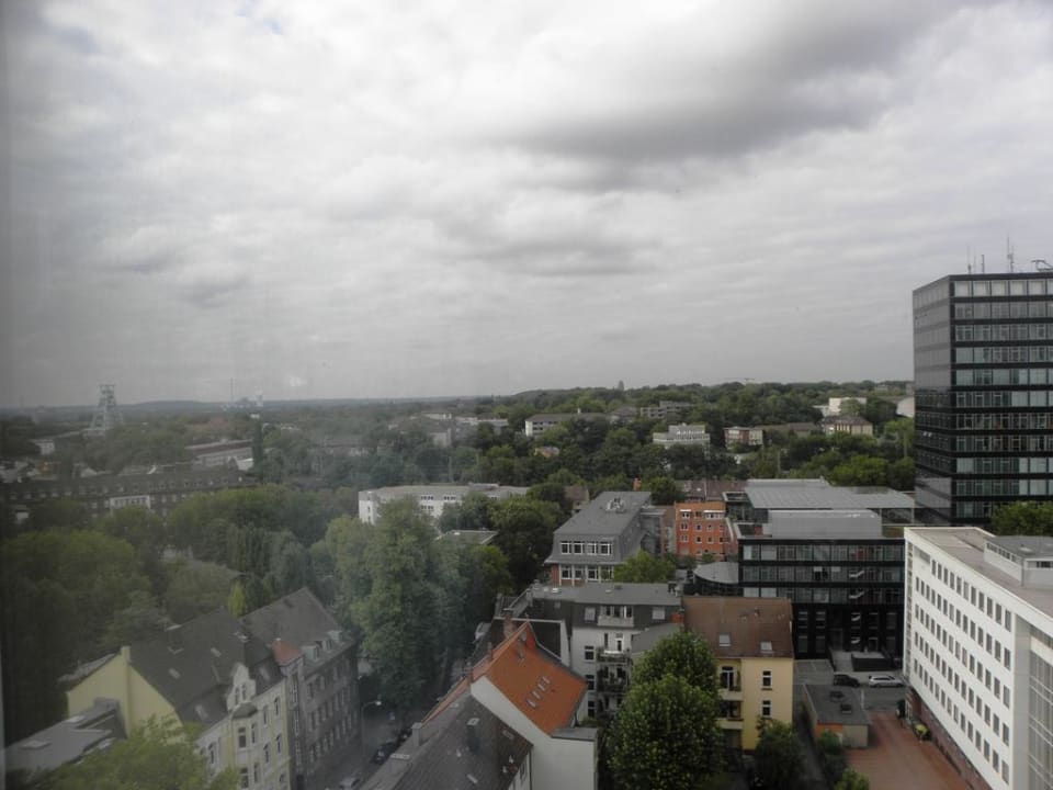 Weitblick aus der 11. Etage Mercure Hotel Bochum City